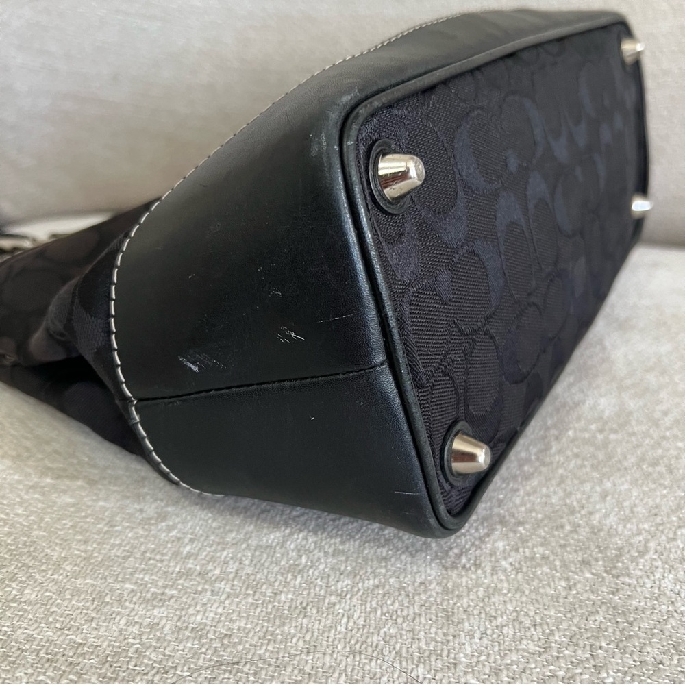 Coach Black Signature Canvas Satchel Tassle Leather Accents J04M-6038 - Picture 13 of 13
